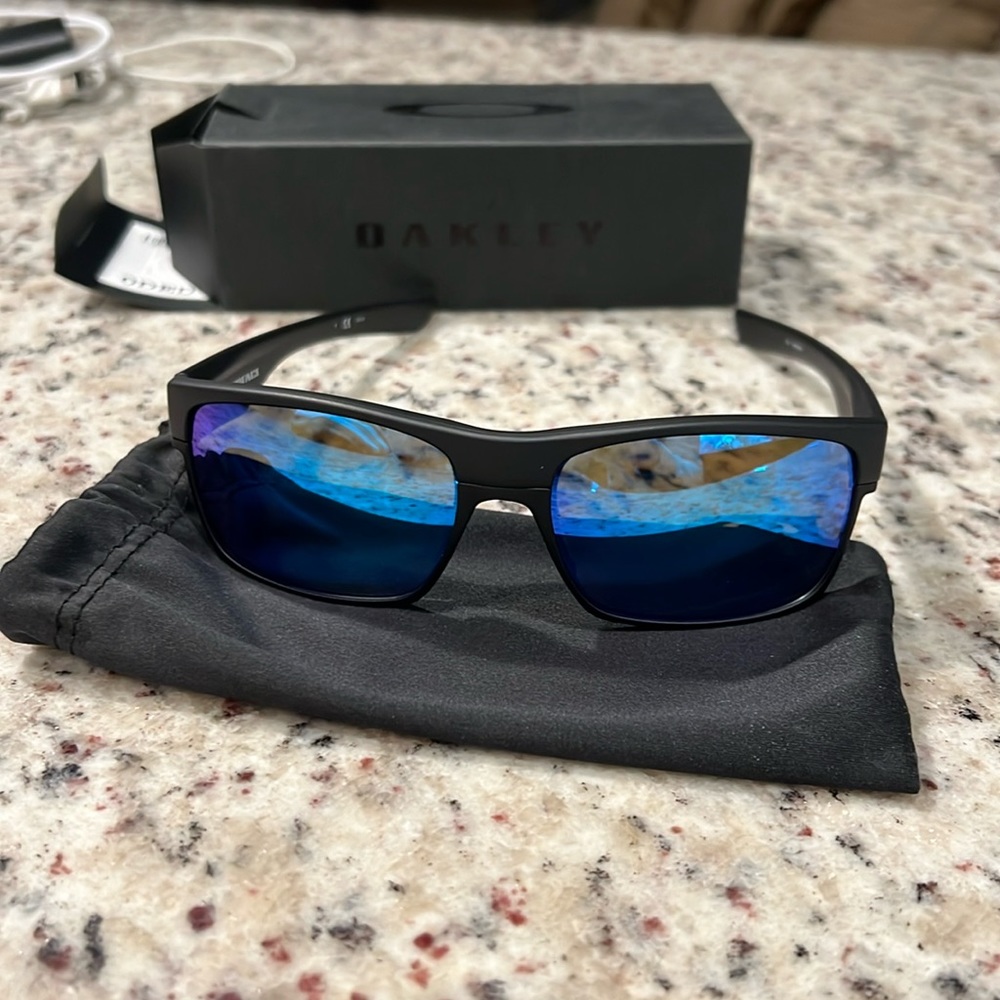 Oakley Two Face Matte Black sunglasses